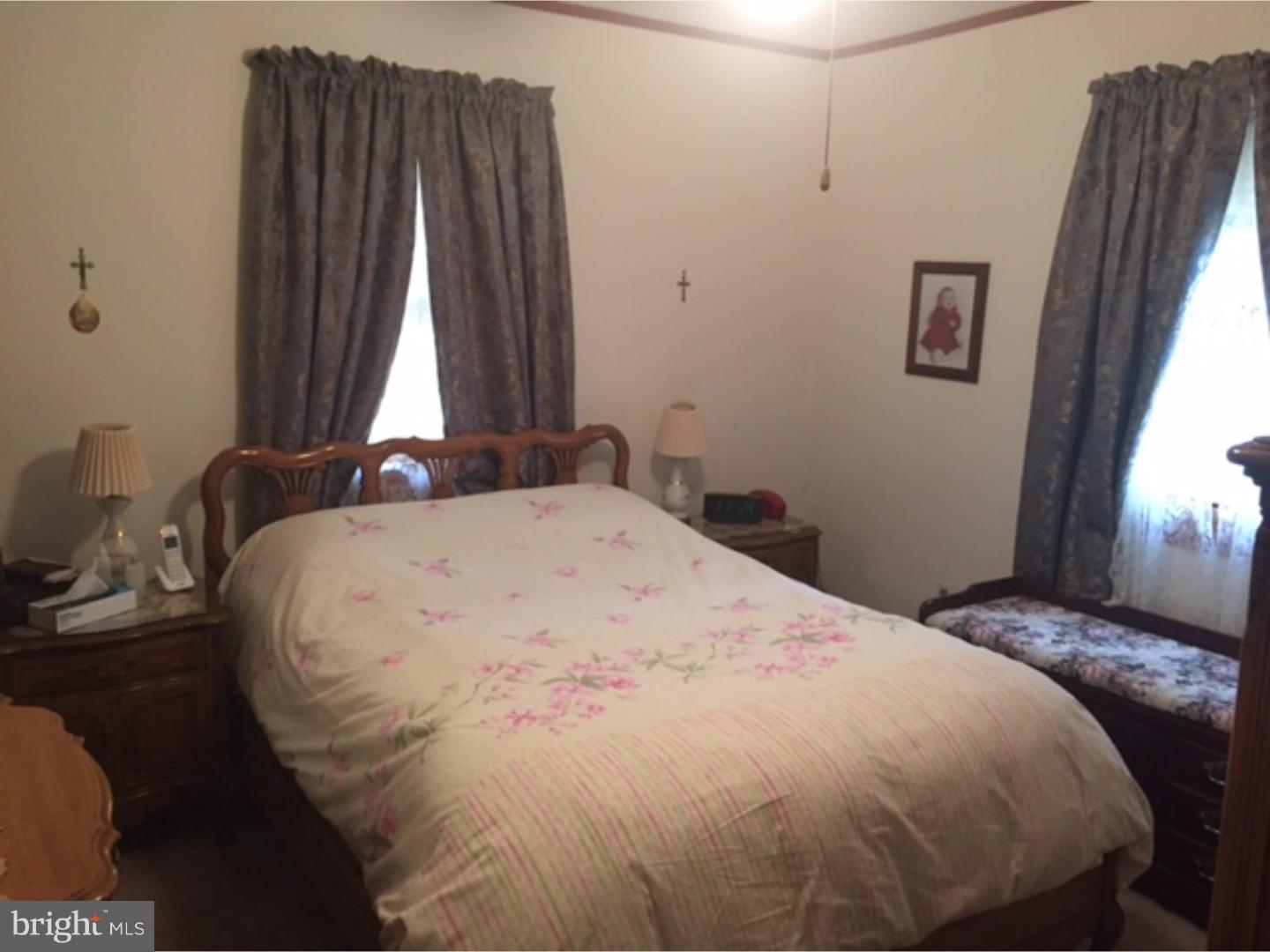 26 Ridgley Street Mount Holly, NJ 08060 - Photo 11 of 23 Bedroom - Main