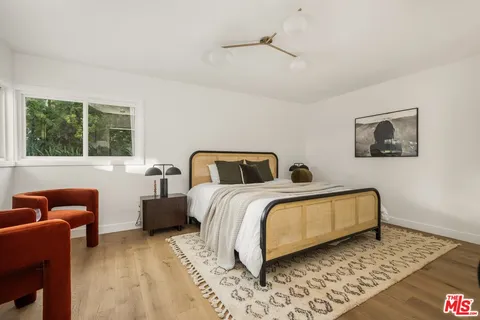 $2,299,000 | 6133 Wooster Avenue, Los Angeles, CA 90056