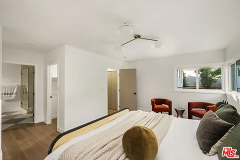 $2,299,000 | 6133 Wooster Avenue, Los Angeles, CA 90056