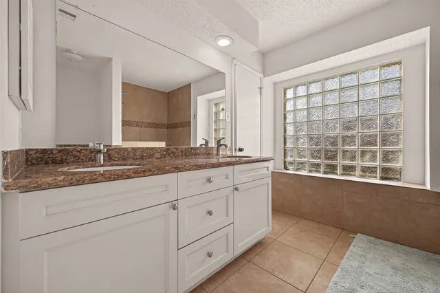 $254,000 | 11911 Green Glade Drive, Houston, TX 77099