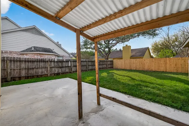 $254,000 | 11911 Green Glade Drive, Houston, TX 77099