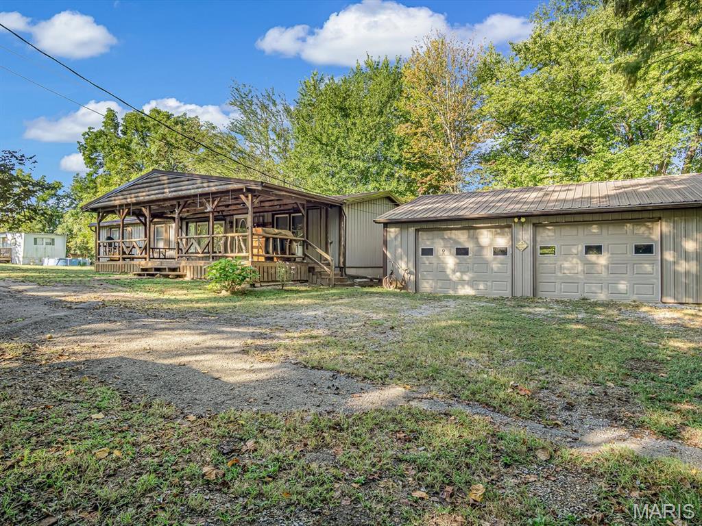 1741 Iris Street Chester, IL 62233 - Photo 2 of 18