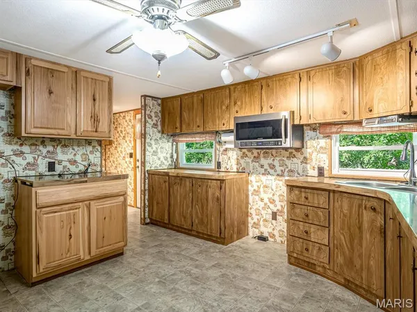 $115,000 | 1741 Iris Street, Chester, IL 62233