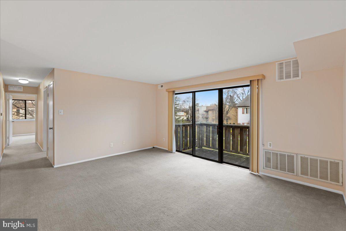 1202 Maresfield Marlton, NJ 08053 - Photo 6 of 30