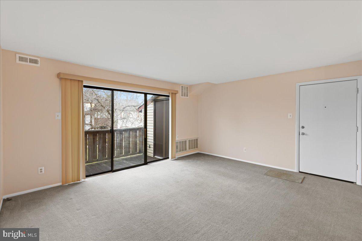 1202 Maresfield Marlton, NJ 08053 - Photo 9 of 30