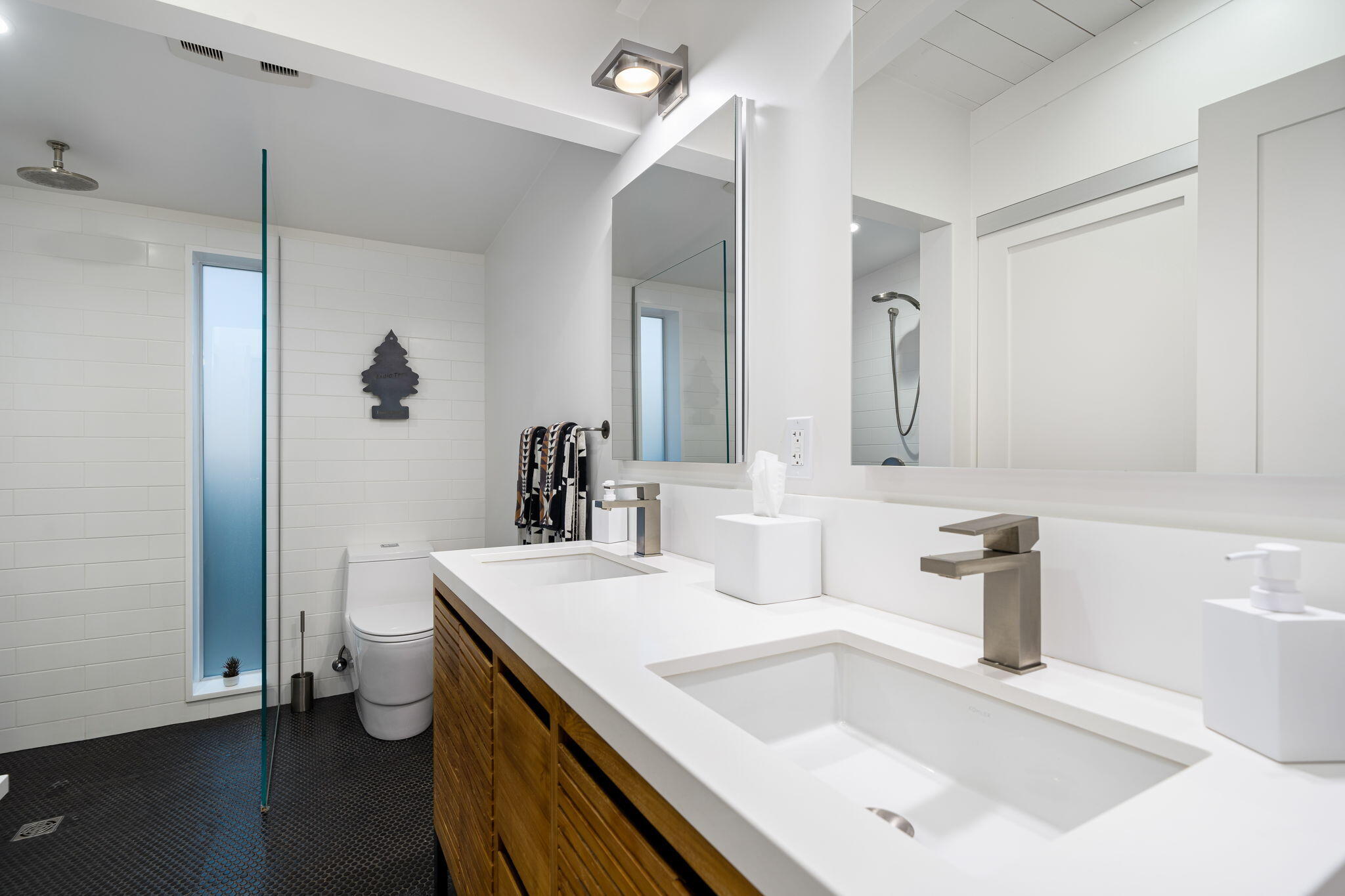 8269 Vía Rocosa Joshua Tree, CA 92252 - Photo 21 of 74 a bathroom with a sink and a mirror