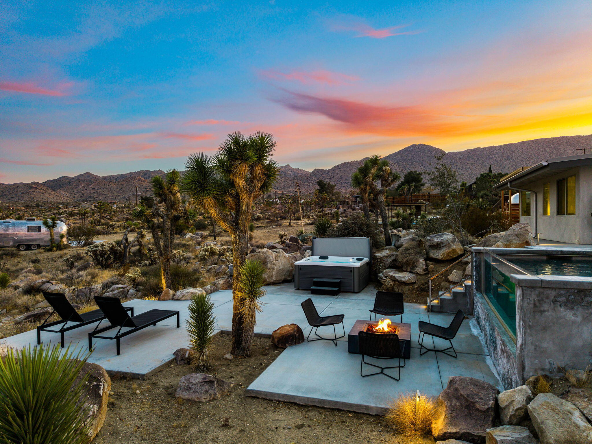 8269 Vía Rocosa Joshua Tree, CA 92252 - Photo 6 of 74 9-web-or-mls-JS_Rocosa_OPMG_0125_009