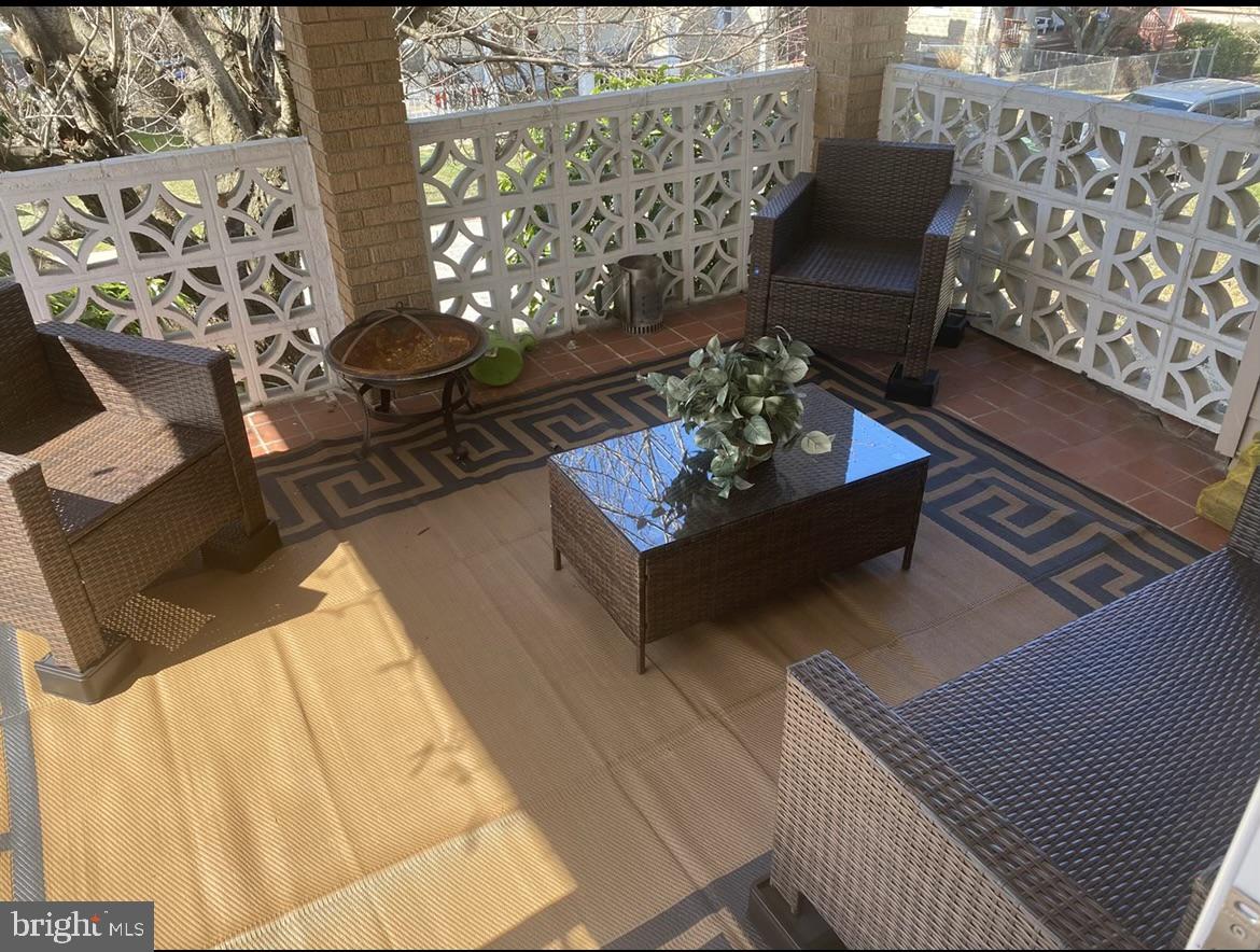 4130 Marx Avenue Baltimore, MD 21206 - Photo 3 of 37