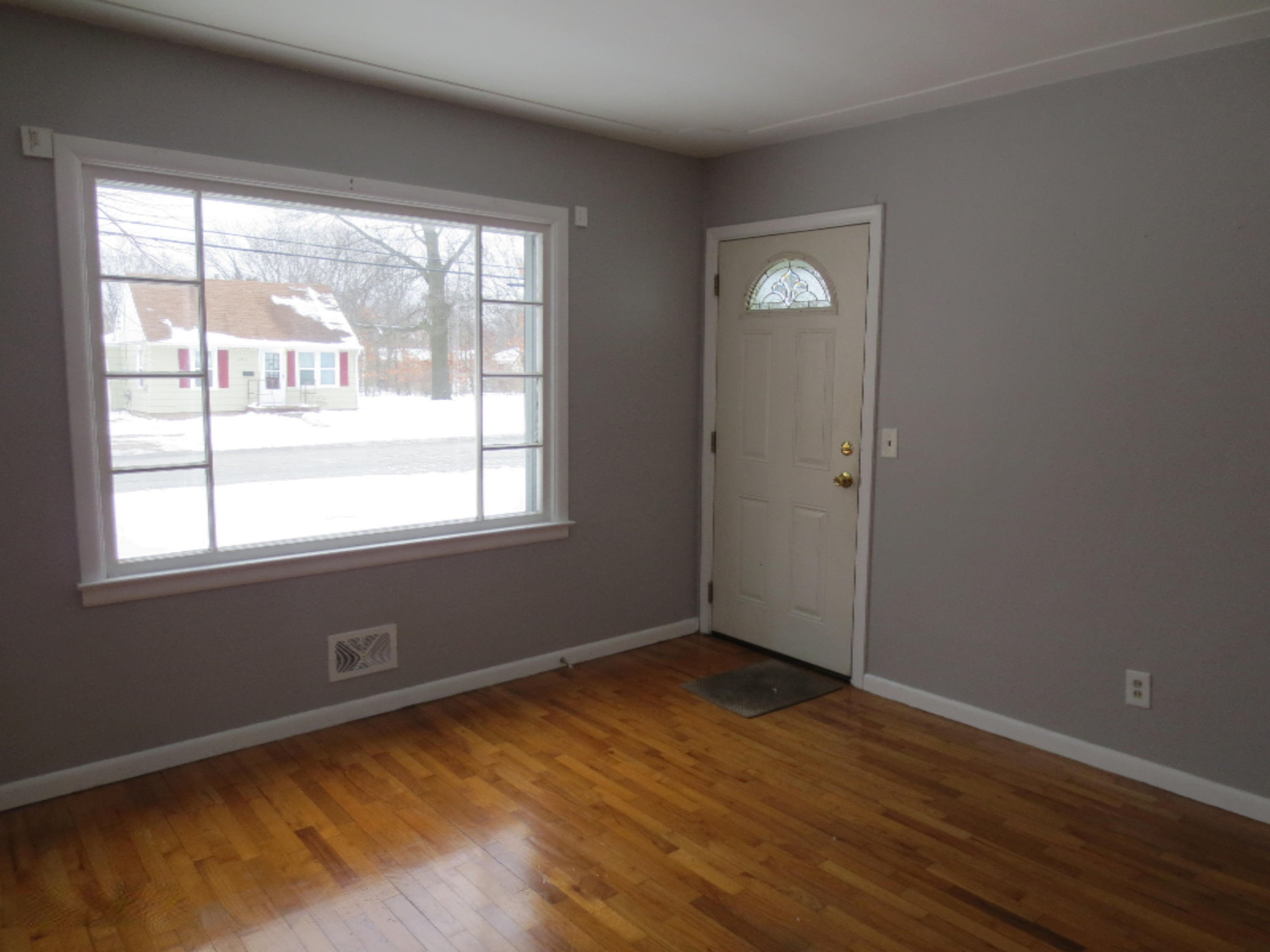 2951 Maple Grove Road Muskegon, MI 49441 - Photo 7 of 12 IMG_5141