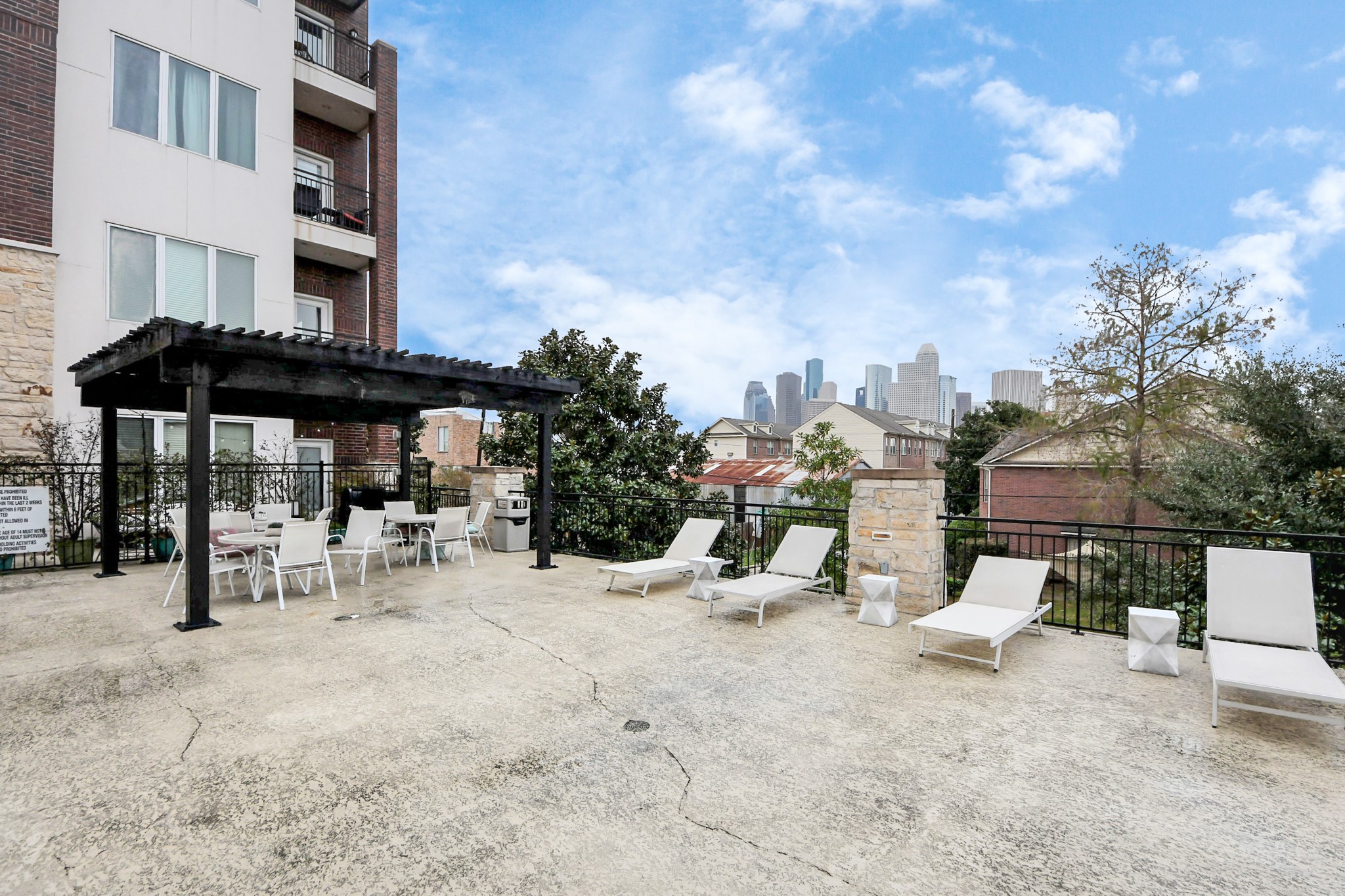 1900 Genesee Street, Unit 204 Houston, TX 77006 - Photo 34 of 40