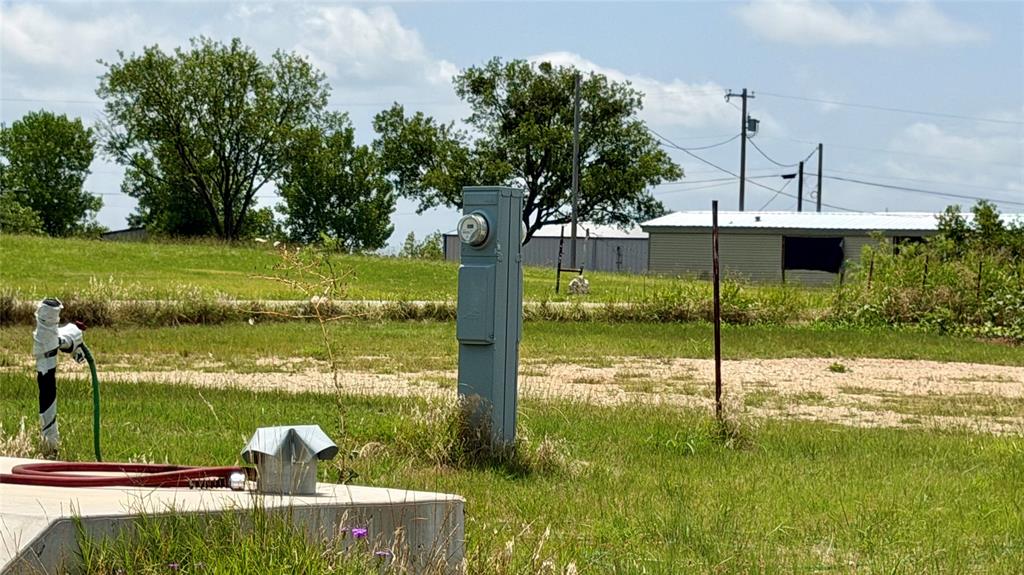 207 Hill Road Nocona, TX 76255 - Photo 4 of 16 Gallery Image 4