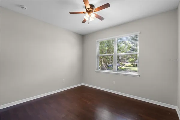 $2,550 | 405 East Freesia Court, DeLand, FL 32724