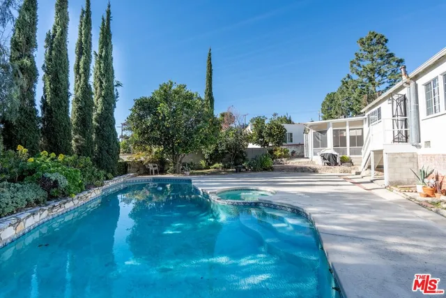 $5,400 | 3340 Alabama Street, La Crescenta, CA 91214