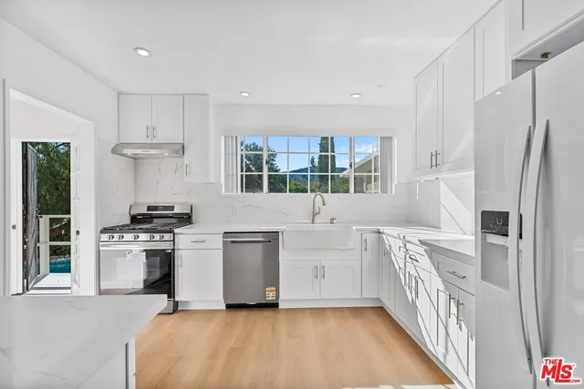 $5,400 | 3340 Alabama Street, La Crescenta, CA 91214