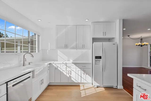 $5,400 | 3340 Alabama Street, La Crescenta, CA 91214