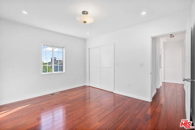 $5,400 | 3340 Alabama Street, La Crescenta, CA 91214