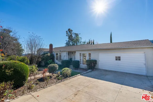 $5,400 | 3340 Alabama Street, La Crescenta, CA 91214