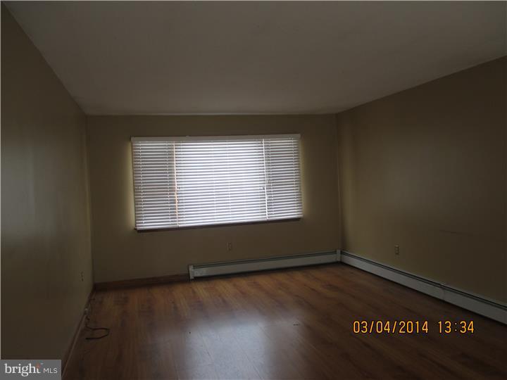 542 Ridge Avenue Atglen, PA 19310 - Photo 11 of 15 Family Room