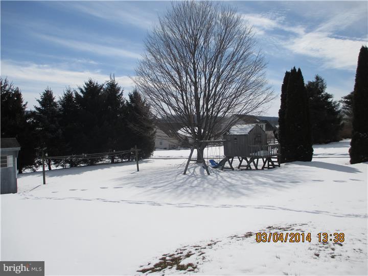 542 Ridge Avenue Atglen, PA 19310 - Photo 5 of 15 Back Yard