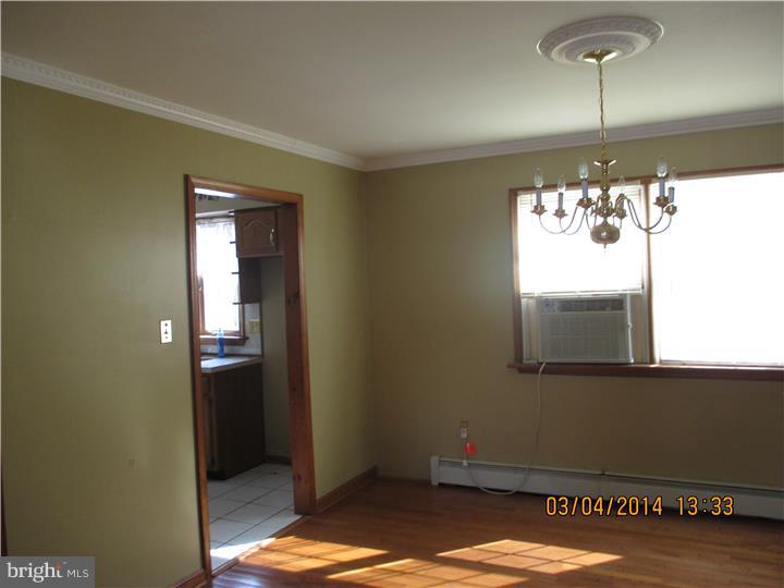542 Ridge Avenue Atglen, PA 19310 - Photo 9 of 15 Dining Room