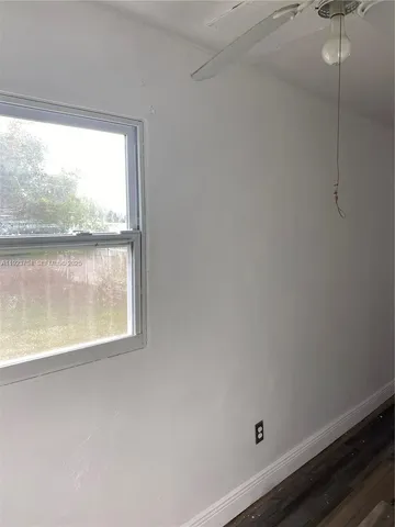 $900 | 1742 Ali Baba Avenue, Unit 4, Opa-Locka, FL 33054