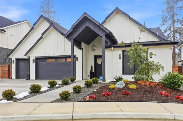 $1,100,000 | 3428 East 46th Court, Spokane, WA 99223