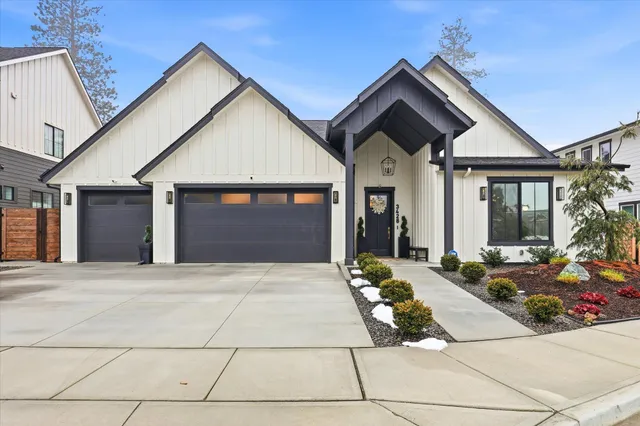 $1,100,000 | 3428 East 46th Court, Spokane, WA 99223