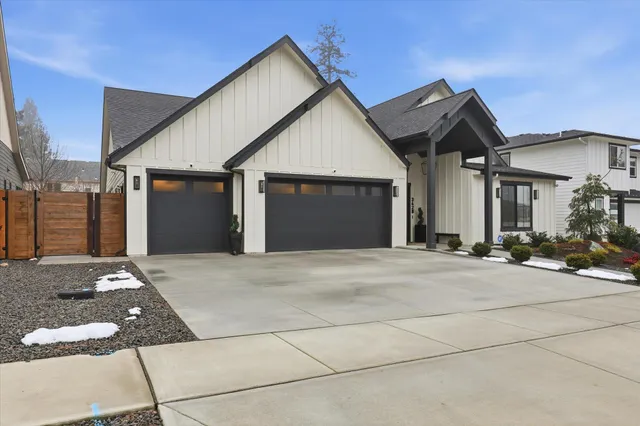 $1,100,000 | 3428 East 46th Court, Spokane, WA 99223