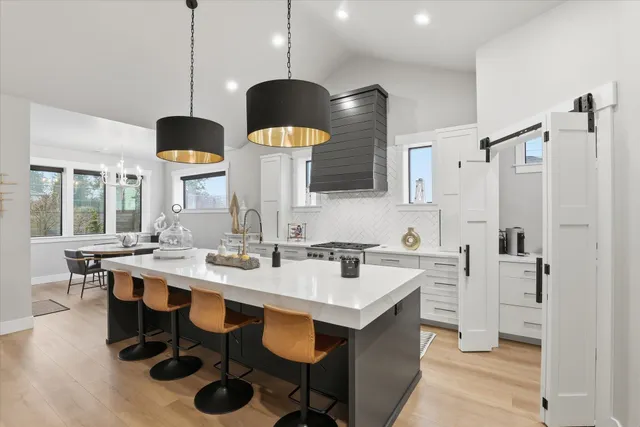 $1,100,000 | 3428 East 46th Court, Spokane, WA 99223