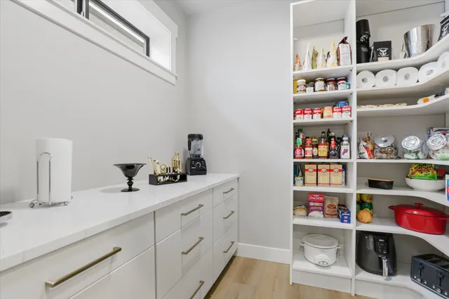 $1,100,000 | 3428 East 46th Court, Spokane, WA 99223