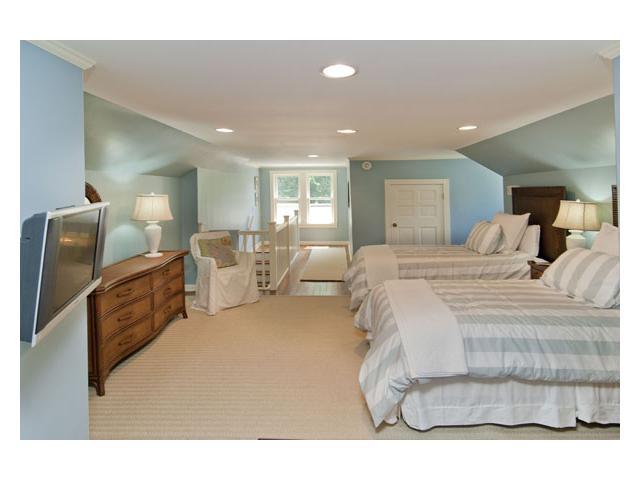 1082 Wyandotte Road Grandview Heights, OH 43212 - Photo 18 of 25