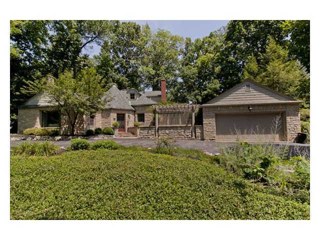 1082 Wyandotte Road Grandview Heights, OH 43212 - Photo 2 of 25