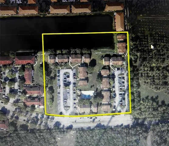 $199,000 | 415 Northwest 210th Street, Unit 206, Miami Gardens, FL 33169