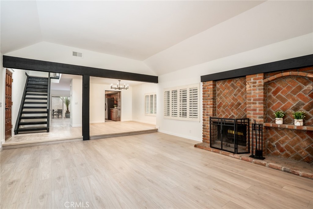 2007 Delaware Street Huntington Beach, CA 92648 - Photo 8 of 36