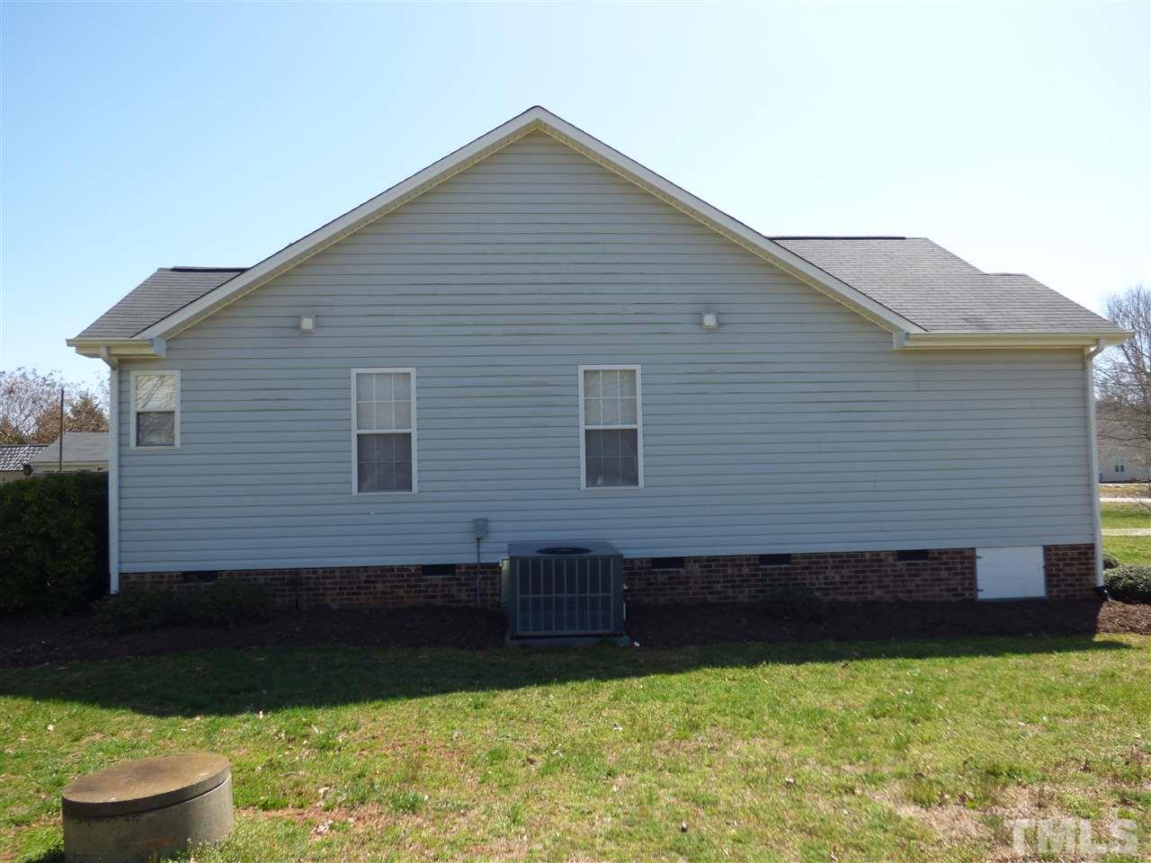 5511 Fieldview Road Mebane, NC 27302 - Photo 3 of 25 Gallery Image 3