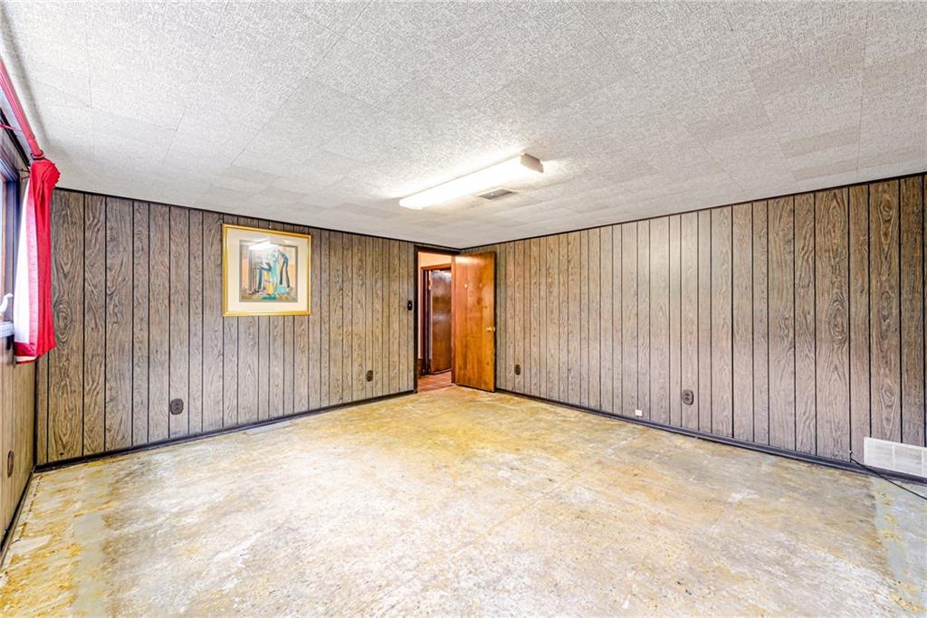2134 Ridgeview Road Mount Pleasant, PA 15666 - Photo 20 of 37 Gallery Image 20