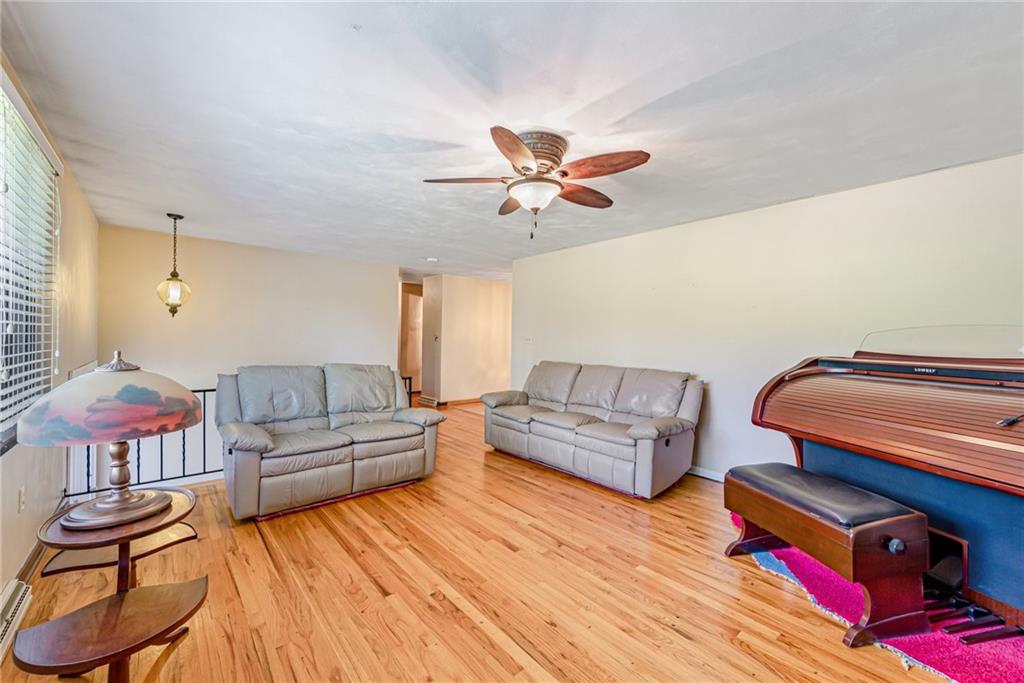 2134 Ridgeview Road Mount Pleasant, PA 15666 - Photo 4 of 37 Gallery Image 4
