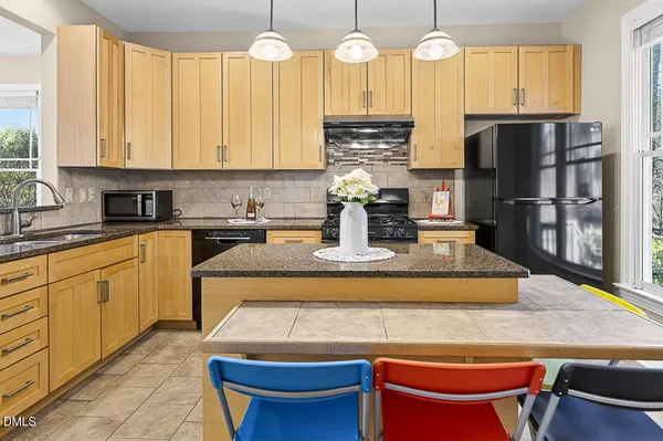 $475,000 | 312 Charleston Lane, Chapel Hill, NC 27517