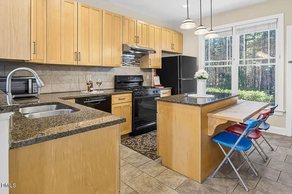 $475,000 | 312 Charleston Lane, Chapel Hill, NC 27517