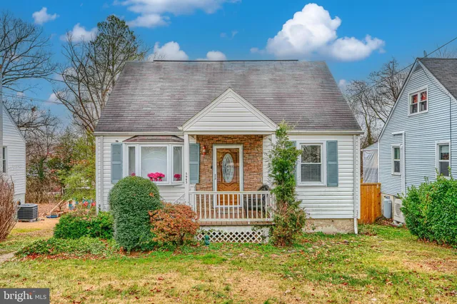 $315,000 | 5943 Clayton Avenue, Baltimore, MD 21206