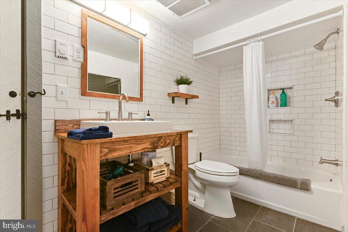 468 Devils Hole Road Tobyhanna, PA 18466 - Photo 29 of 40