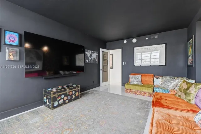 $3,449,000 | 100 Lincoln Road, Unit 747, Miami Beach, FL 33139