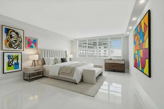 $3,449,000 | 100 Lincoln Road, Unit 747, Miami Beach, FL 33139