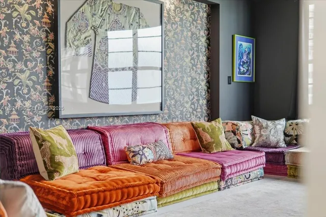 $3,449,000 | 100 Lincoln Road, Unit 747, Miami Beach, FL 33139