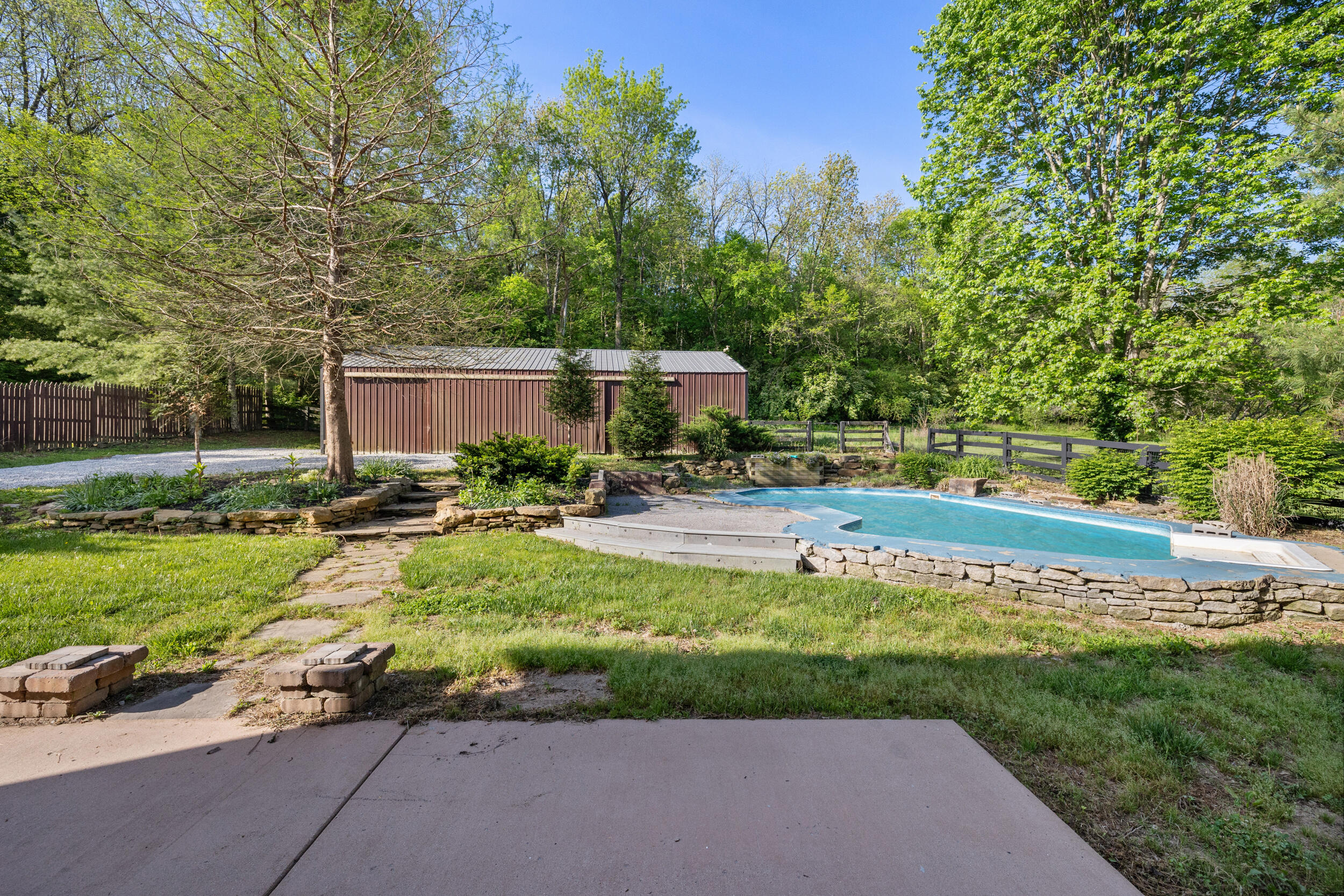 237 Mansfield Road Danville, KY 40422 - Photo 28 of 45 IMG_4932