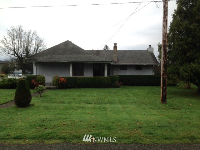 239 Harrison Street Sumas, WA 98295 - Photo 2 of 14 Gallery Image 2