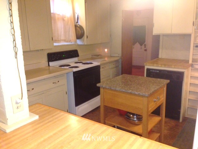 239 Harrison Street Sumas, WA 98295 - Photo 11 of 14 Gallery Image 11
