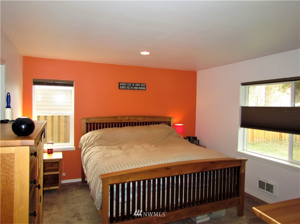 1336 Rook Drive Port Angeles, WA 98362 - Photo 13 of 25 Gallery Image 13