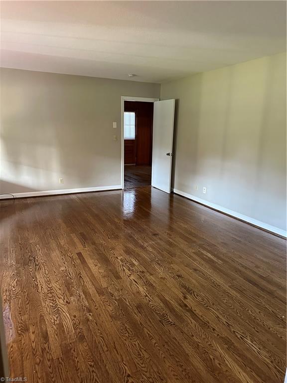 810 Polo Road Winston-Salem, NC 27106 - Photo 3 of 16 Gallery Image 3