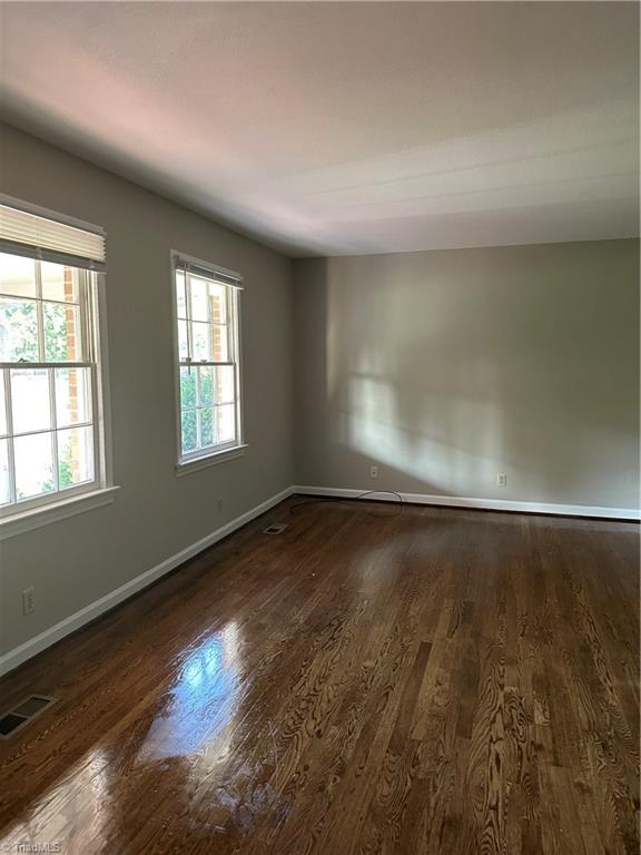 810 Polo Road Winston-Salem, NC 27106 - Photo 4 of 16 Gallery Image 4
